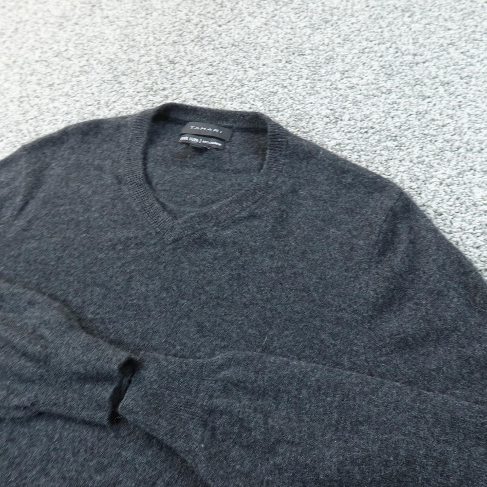 Tahari Sweater Mens‎ M Gray Cashmere V Neck Knit Pullover Soft Cozy Academia Top
